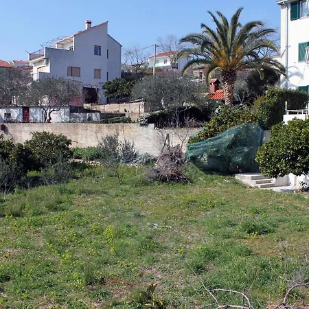 Apartments By The Sea Slatine, Ciovo - 6061 Slatine