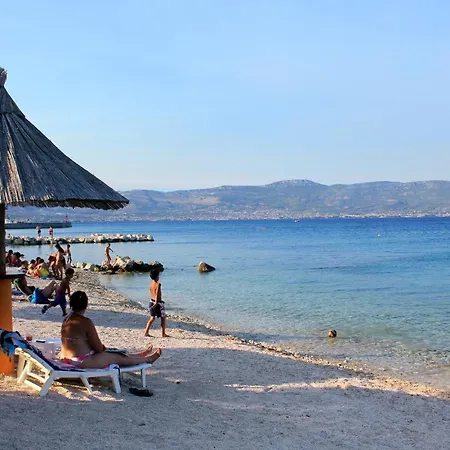Apartment Apartments By The Sea Slatine, Ciovo - 6061 *