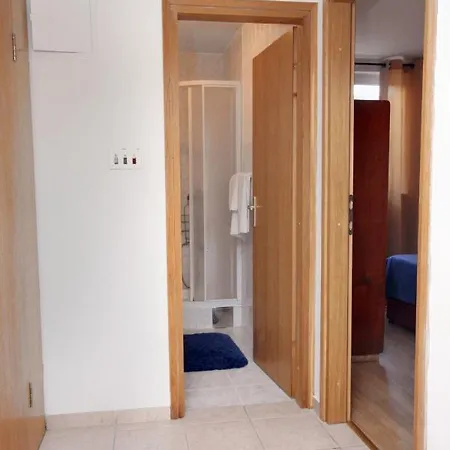 Apartments By The Sea Slatine, Ciovo - 6061 Apartment *