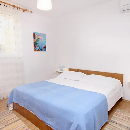 Apartments By The Sea Slatine, Ciovo - 6061 Apartment